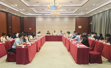 全市共青團(tuán)干齊聚鋼城，來了一場(chǎng)“頭腦風(fēng)暴”……